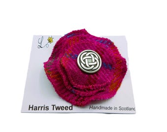 HARRIS TWEED Brooch / Bright Pink Check / Handmade in Scotland