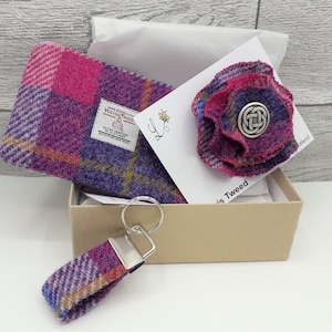 HARRIS TWEED Accessory Gift Set / Handmade  in Scotland/  Pink and Purple/ Coin Purse / Keyring / Brooch