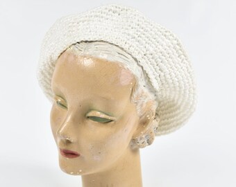 1960's White Straw Woven Beret Hat