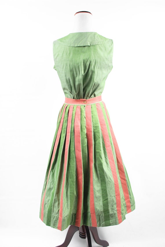 1950's Green & Pink Striped Cotton Blouse and Ski… - image 4