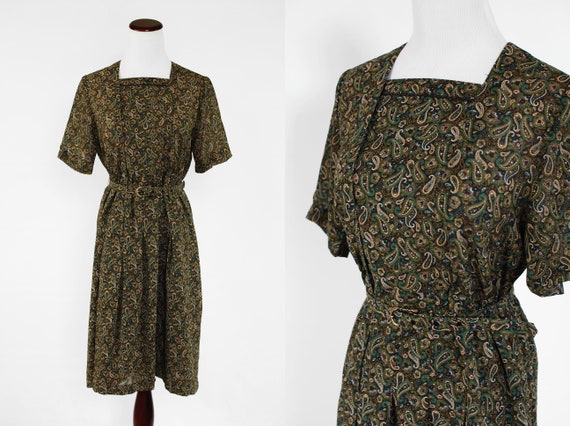 1960's Green Paisley Chiffon Short-sleeve Belted D
