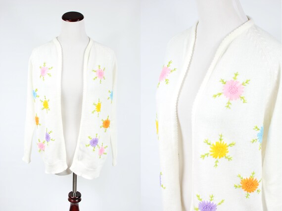 1950's White Bright Floral Embroidered Knit Cardi… - image 1