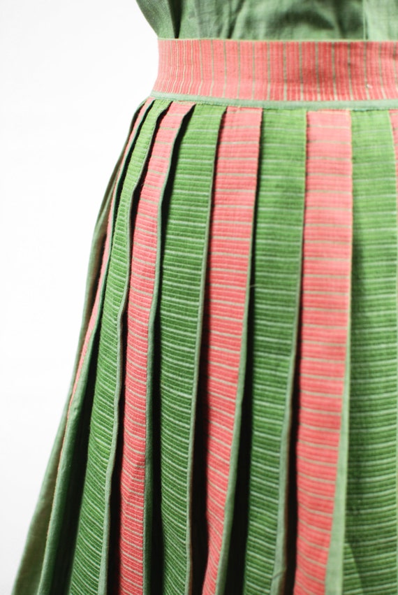 1950's Green & Pink Striped Cotton Blouse and Ski… - image 6