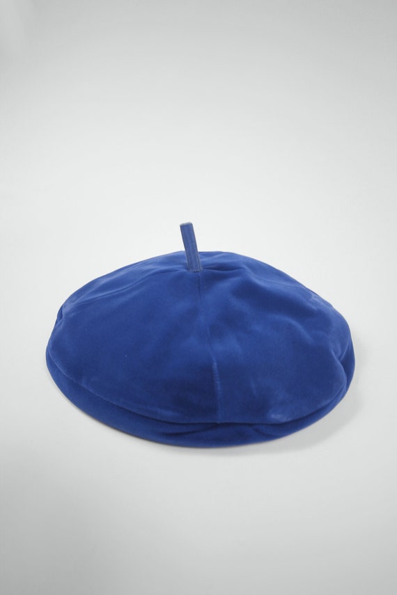 1960's Cobalt Blue Velvet Beret Hat