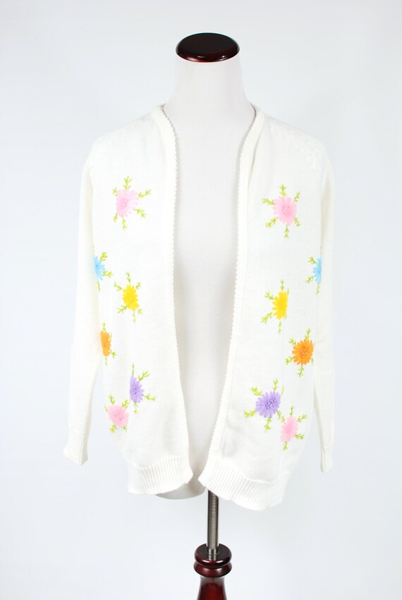 1950's White Bright Floral Embroidered Knit Cardi… - image 2