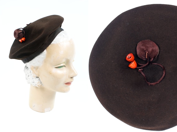 1950's Brown Wool Dangling Beads Beret - image 1