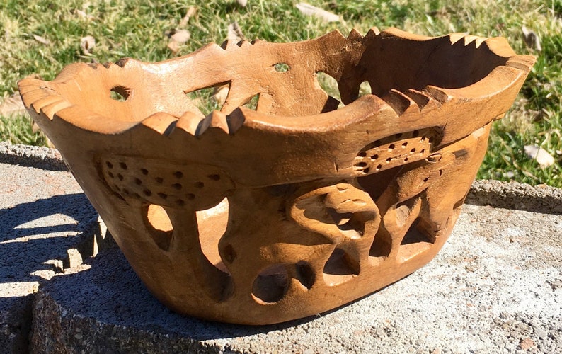 Vintage handcarved wooden elephant tree bowl solid wood bowl housewaresafricananimalssafaritribalbasketfruit bowl Great price