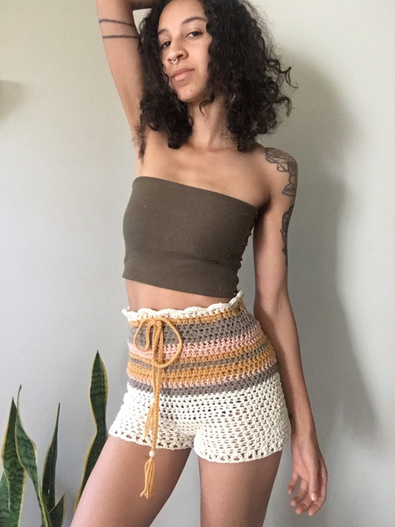 Lacy crochet summer shorts