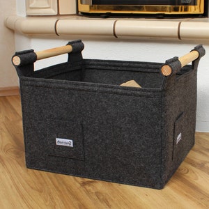 Strong and sturdy log basket M dark grey felt image 1