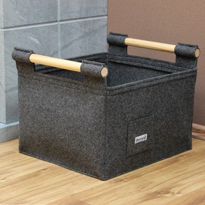 Strong and sturdy log basket M dark grey felt image 2