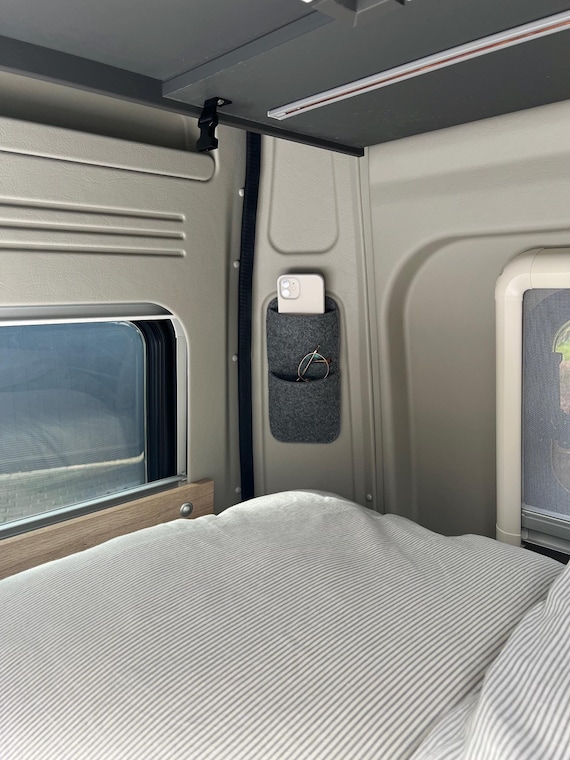 Wandorganizer Filz - Wohnmobil, Wohnwagen, Camper Van - individuell nach Maß, ohne Bohren, Klettverschluss, Reisemobil Pössl Zubehör