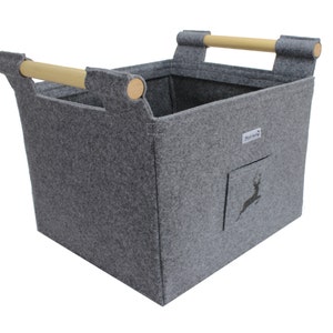 Sturdy felt firewood basket with wooden side handles and stag Hellgrau