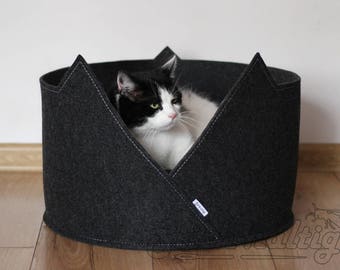 Cat cave pet bed cat bed cat house made of felt minimalistic pet furniture