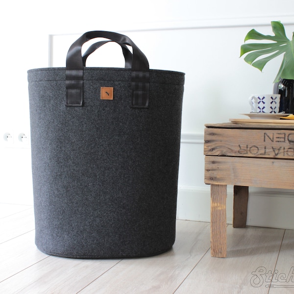 Modern laundry hamper, minimalistic laundry basket with removable washable lining