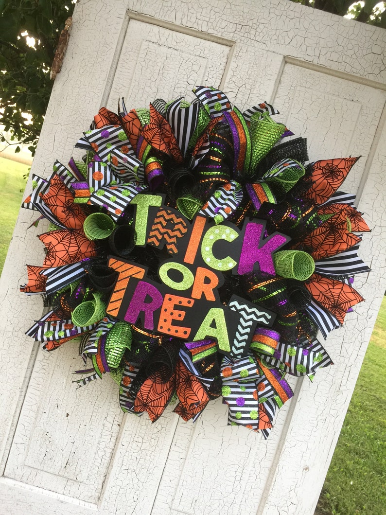 Halloween deco mesh wreath Trick to Treat wreath Halloween wreath Halloween door decor Halloween wreath