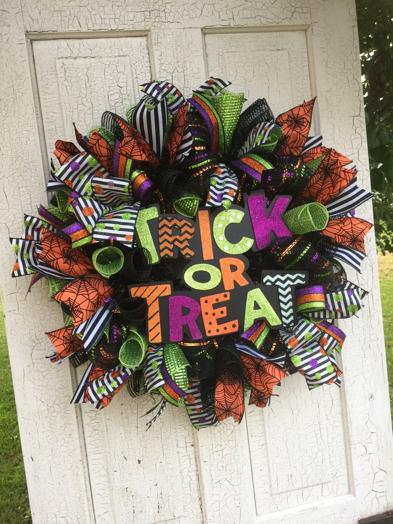 Halloween deco mesh wreath Trick to Treat wreath Halloween wreath Halloween door decor Halloween wreath
