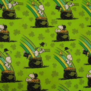 POT OF GOLD  St. Patrick&#39;s  Day Green Black 13&quot; x 72&quot; Table Runner
