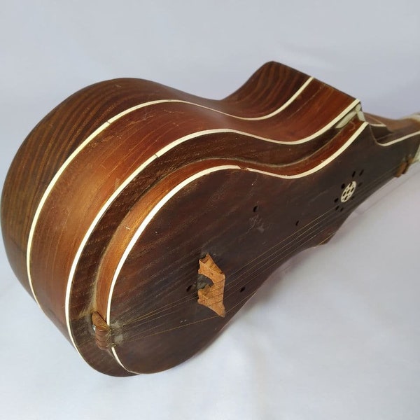 Professional musical instrument from Central Asia hndmade by (Sato)