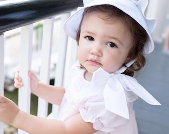White Classic Bonnet