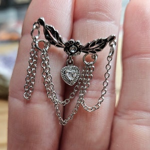 Feather Heart and Chain embellished Reverse Bling 14 gauge Belly Ring