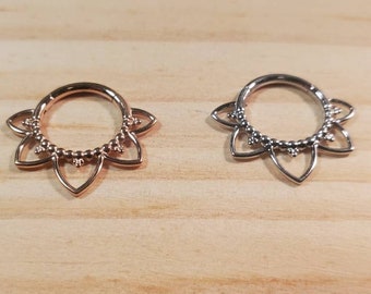 Petite Filigree Clicker 16G Septum/Cartilage/Tragus/Daith Body Implant Grade Stainless Steel