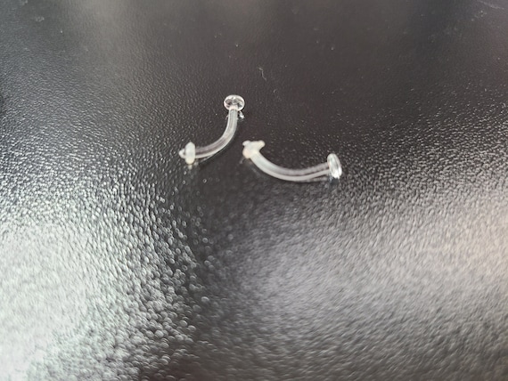 Retainer or just leave out for surgery? : r/piercing