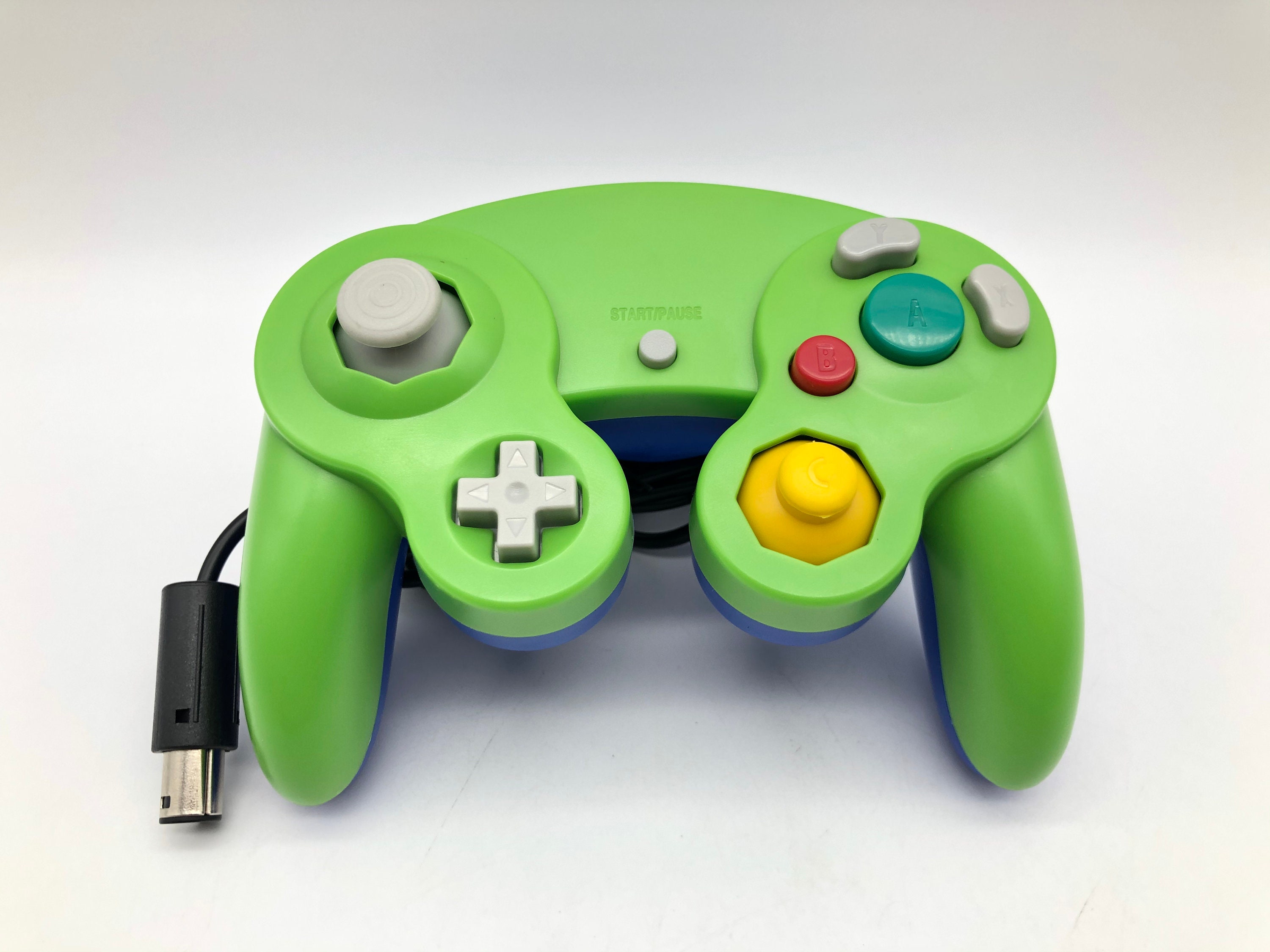 voorzetsel Huisje debat Nintendo Game Cube Green / Blue Controller Luigi Themed - Etsy