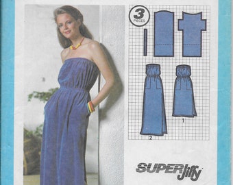 Vintage Simplicity 9032 Sewing Pattern for a Pullover Dress