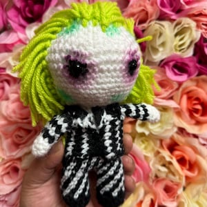 Crochet beetlejuice