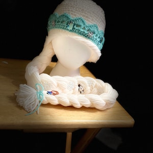 Queen Elsa hat/wig Frozen