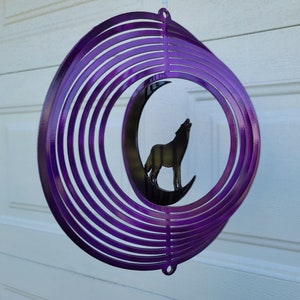 Wolf, wind spinner, metal yard art, wildlife gifts, house warming gift, wolf decor, porch decor, wolf art, wolf gifts, gifts for him, garden