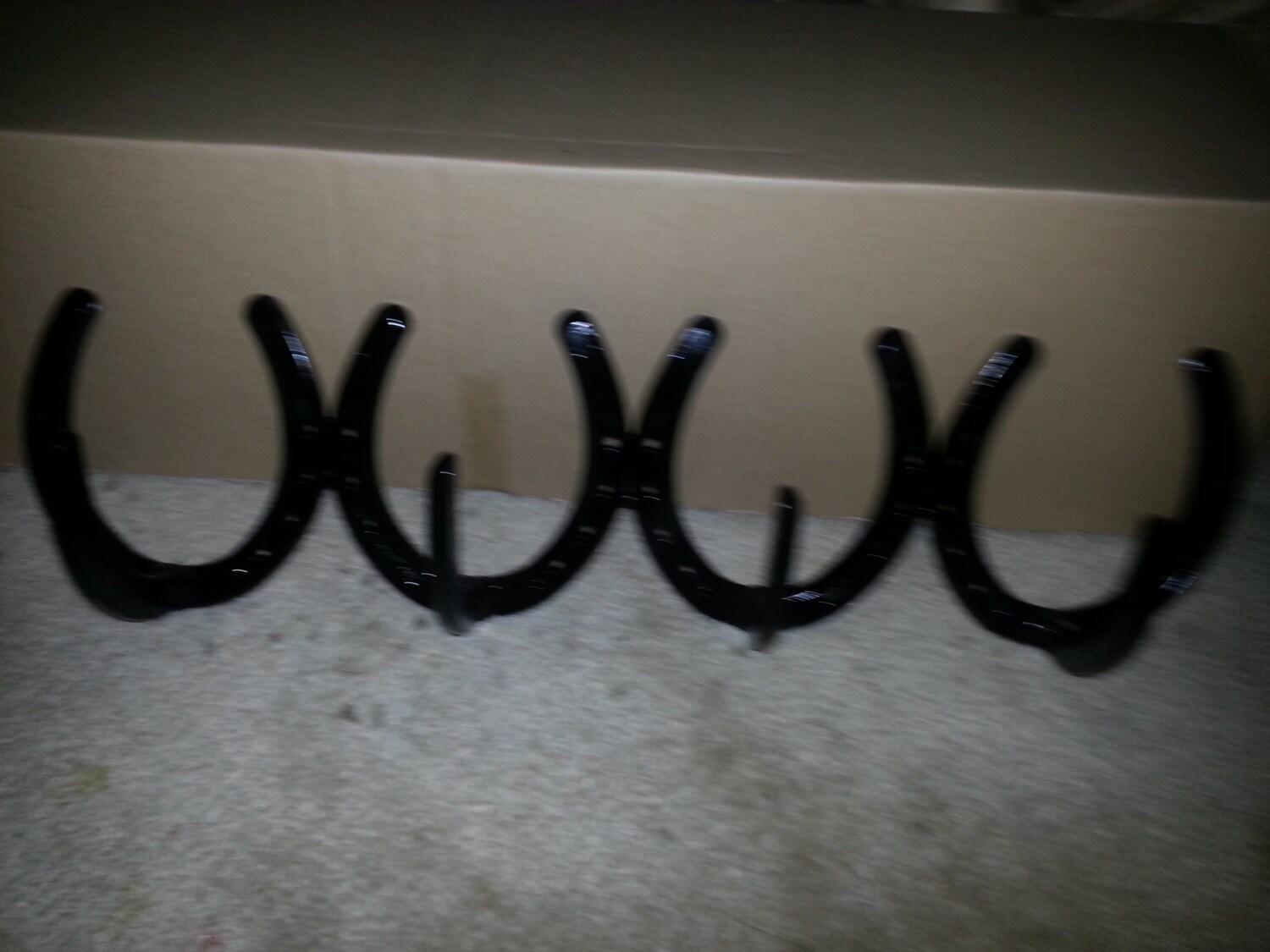 Horseshoe coat rack 4 place