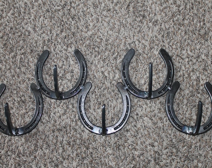 horseshoe coat rack off set 5 place