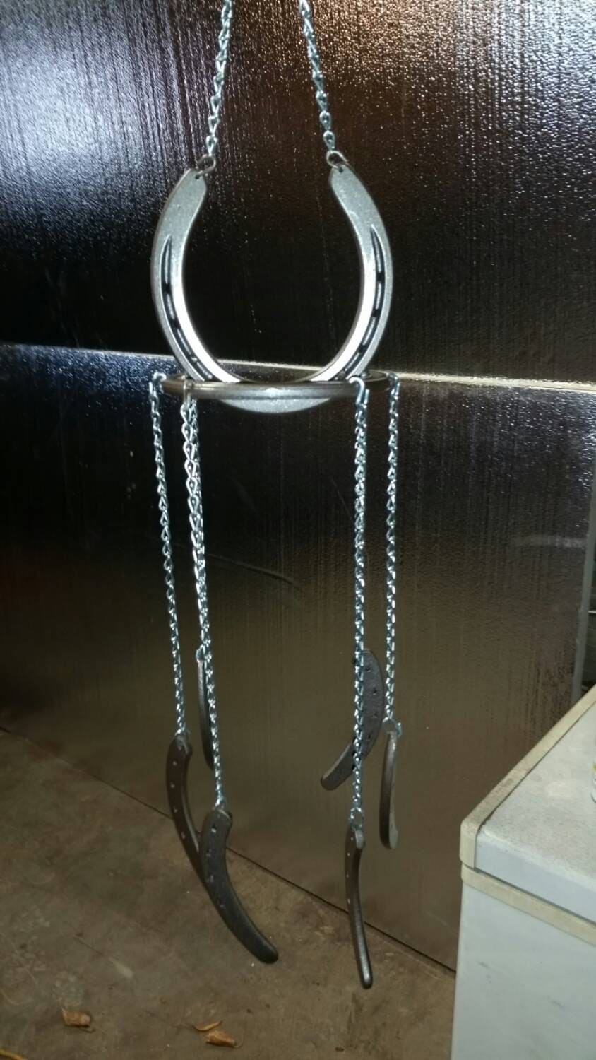 Horseshoe wind chime