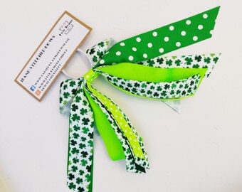 Paddy Straight Green Dangles Bobble | School Bobbles | Paddy Green Bobbles | korker ribbon | corker ribbon