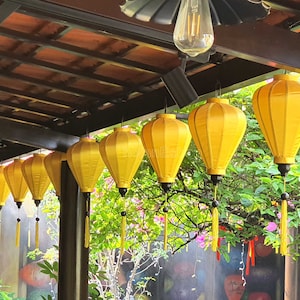 50 Hoi An Silk Lanterns 35cm: Vietnamese Decorations