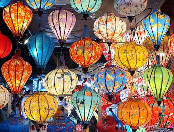 Set di 30 lanterne di seta del Vietnam da 35 cm per la decorazione del  Capodanno lunare, decorazione TET, decorazione per feste all'aperto -   Italia