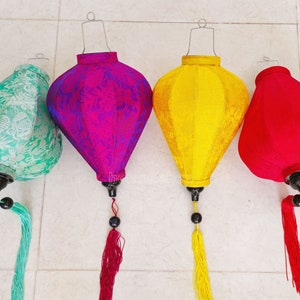 Set of 4 pcs Hoi An Vietnamese Silk Lanterns for Events Decoration Wedding decoration Garden decor Yard decor Restaurant decor Lamp decor