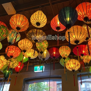 Set 30 Hoi An silk lanterns for Restaurant decor - Size 55cm - Lanterns for Restaurant decor - Outdoor and patio decor- Coffee shop hanging