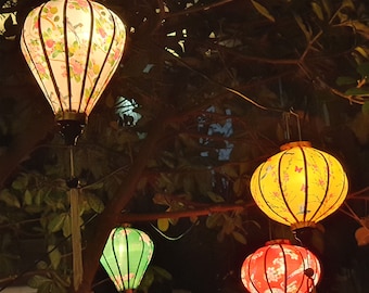 Set of 4 Hoi An Vietnam Silk Lanterns 35cm - Mix shape and color - Personalization lanterns - Restaurant lanterns - Garden lanterns