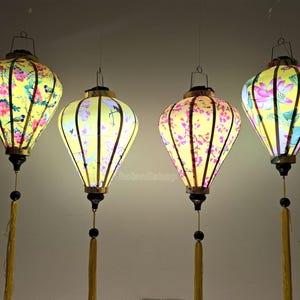 Set 4 Hoi An Silk Lanterns 35cm - Mix shape and color - Personalization lanterns - Restaurant lanterns - Wedding Party Decorations