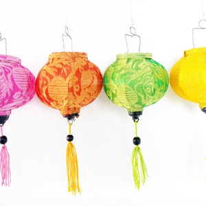 Set of 8 pcs Vietnamese mini silk lanterns 10cm for wedding decor, christmas gift, wedding planner, garden decor, gift for mom