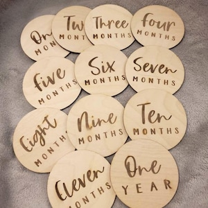 Tarjetas de hitos de 12 meses para bebés, letreros de madera para hitos, fotos mensuales, obsequios para baby shower, accesorios para fotos de recién nacidos, marcadores de hitos mensuales para bebés