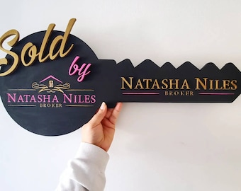 Custom Key Sold Sign, Closing Photo Prop, Modern Key Sign for Realtors, Closing Sign, Sold Sign, Custom Realtor Gift, Realtor Prop sign