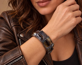 Genuine Handmade  Alligator scutes Leather Cuff Bracelet: Dark Brown Hornback, 7.5 inch