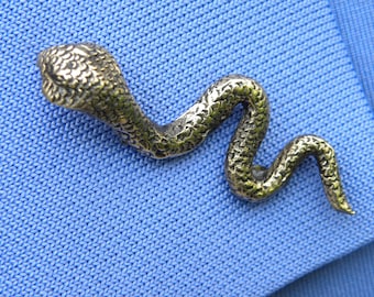 Cobra snake brooch pin accessory for t-shirt hat  jacket brass metal bronze color with two pin