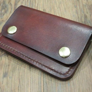 Cartera de la tarjeta de cuero hecha a mano delgada, cartera de cuero de los hombres, regalo del padrino, cartera minimalista, regalo del día del padre