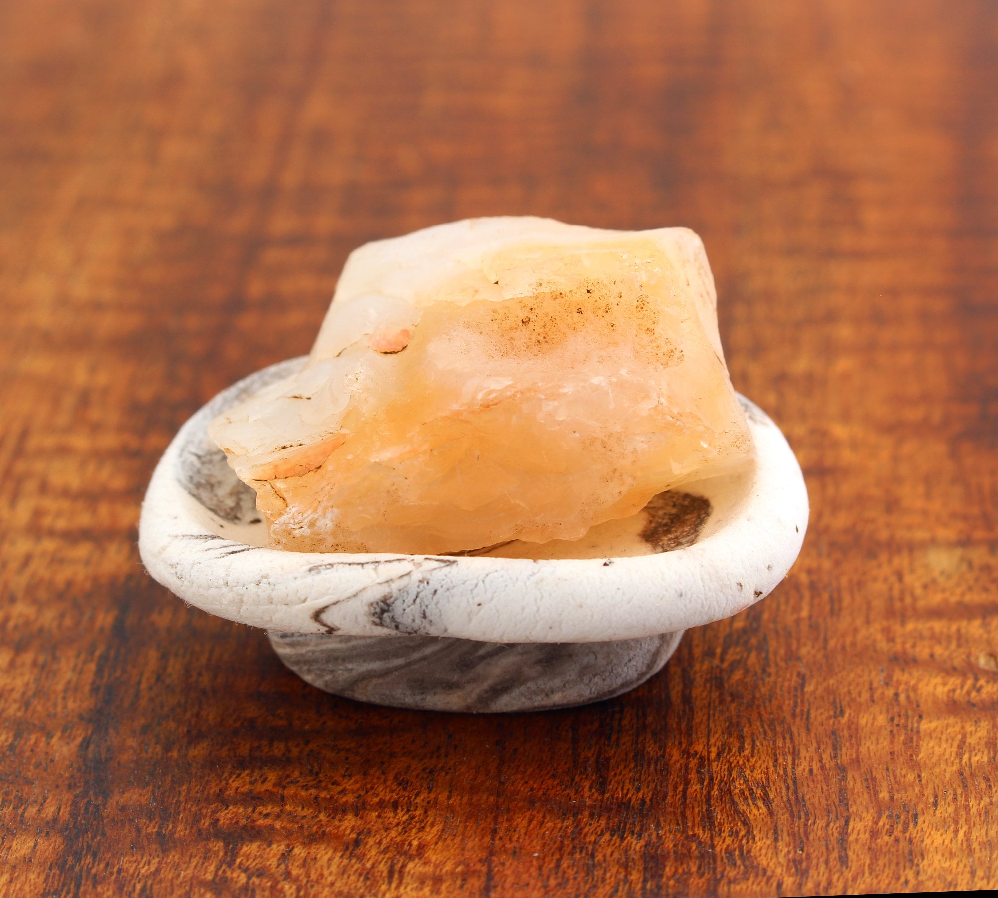 Display Crystal in Handmade Swirl Bowl - Modern Miniature decor