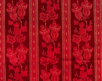 1.70 metres of Patterned Velvet