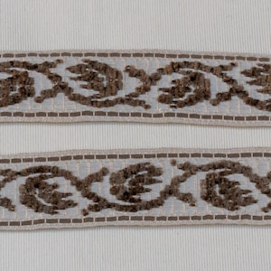3 metres of Fine Velvet Embossed Trim